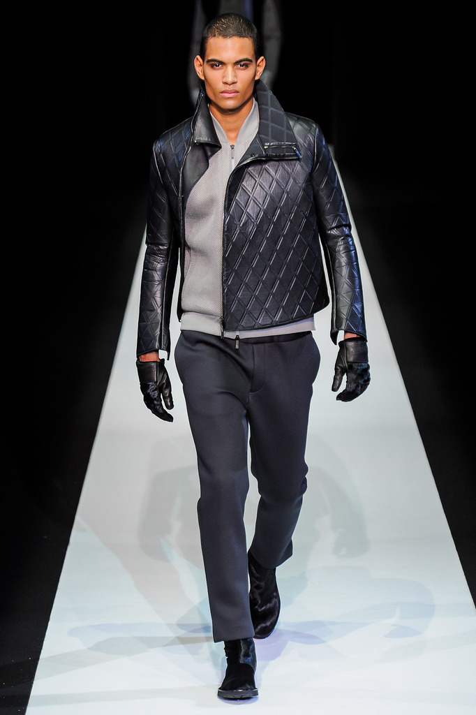 Emporio Armani 2013ﶬbDDƬ