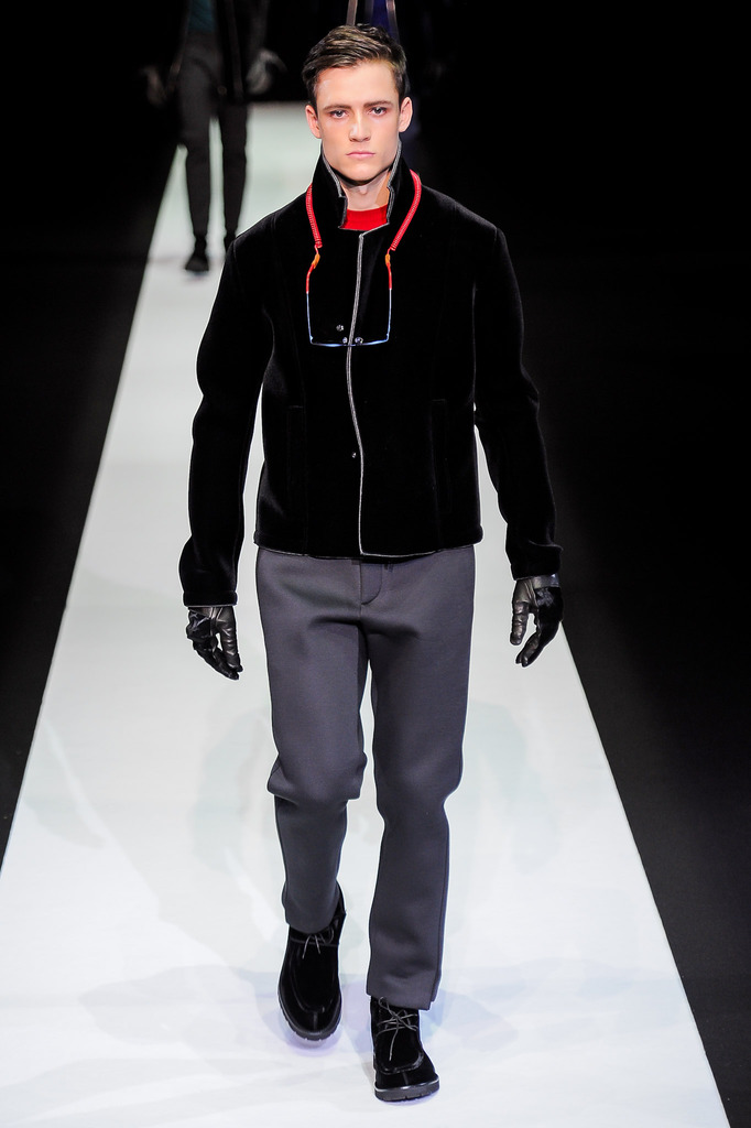 Emporio Armani 2013ﶬbDDƬ