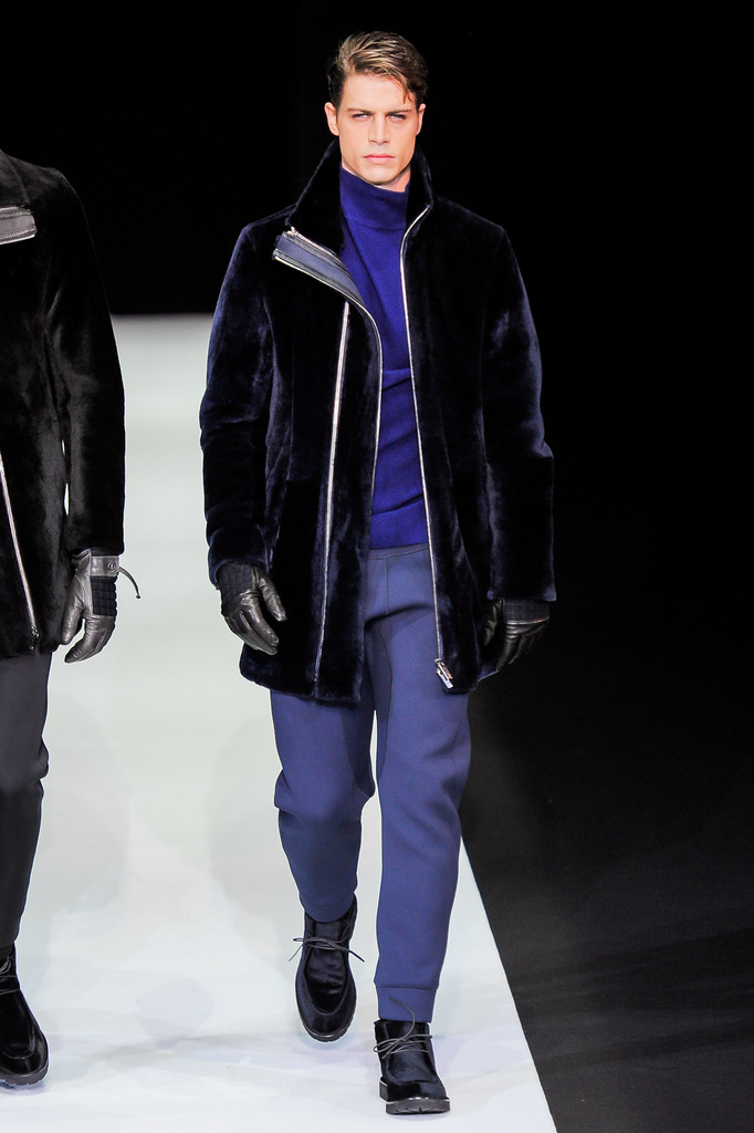 Emporio Armani 2013ﶬbDDƬ