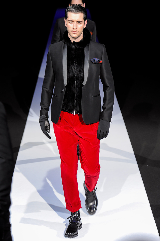 Emporio Armani 2013ﶬbDDƬ