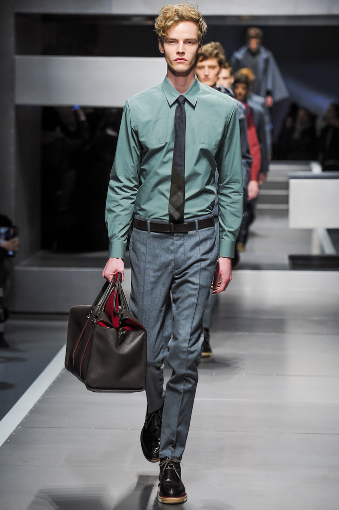 Fendi 2013ﶬbDDƬ