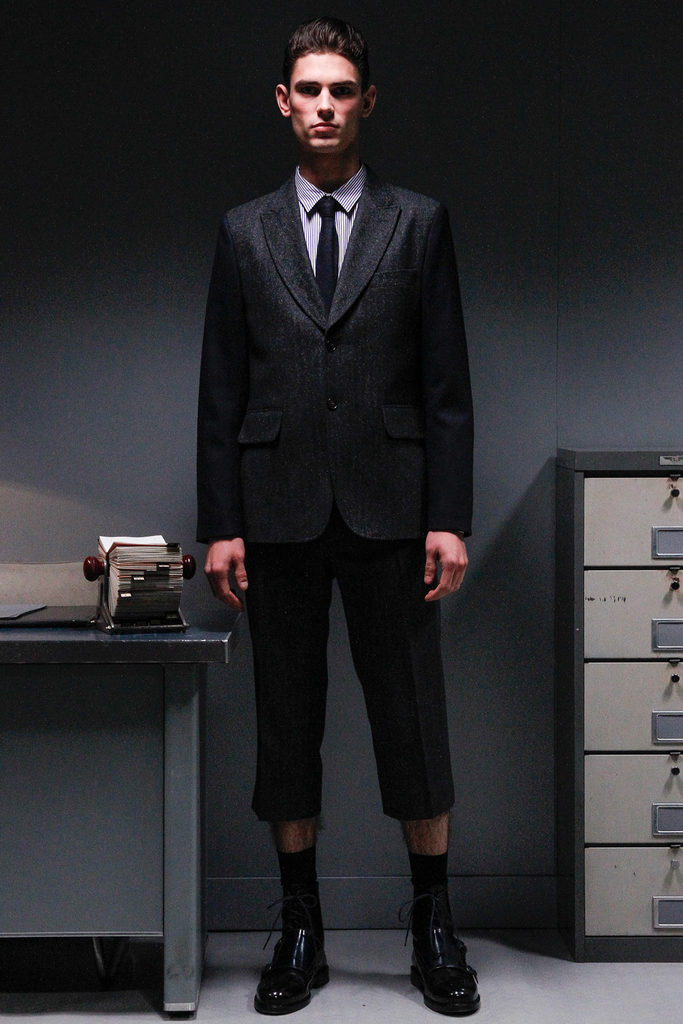 Carven 2013ﶬbDDƬ