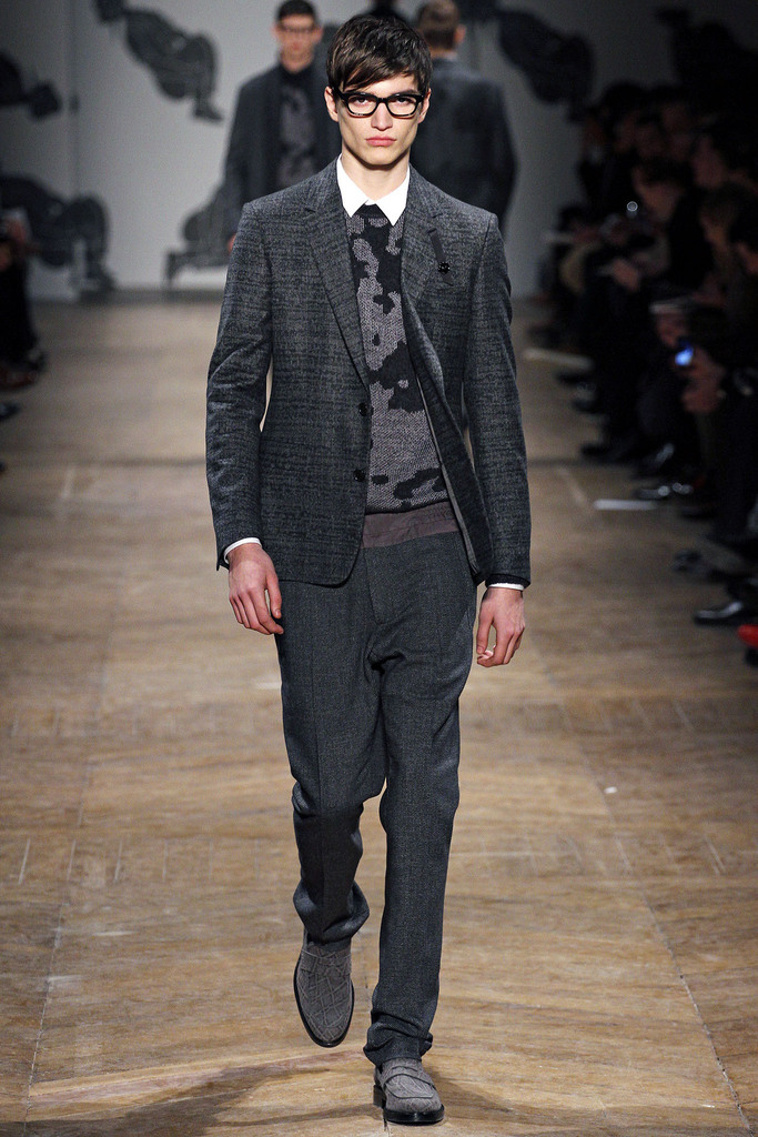 Viktor & Rolf 2013ﶬbDDƬ