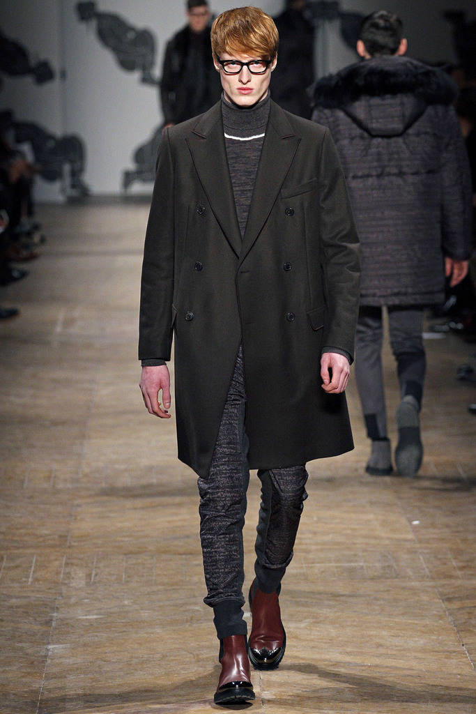 Viktor & Rolf 2013ﶬbDDƬ