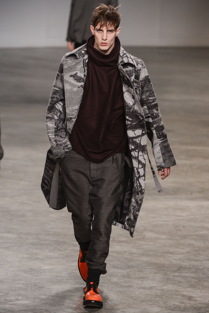 John Galliano 2013ﶬbDDƬ
