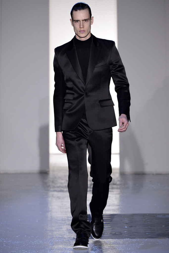 Mugler 2013ﶬbDDƬ