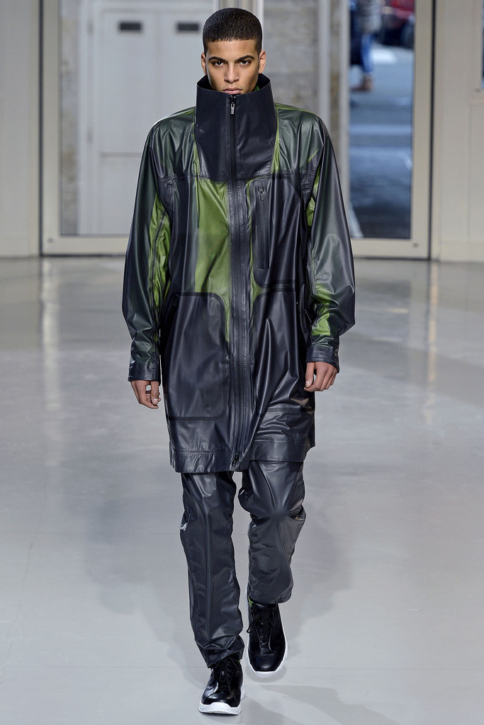 Issey Miyake 2013ﶬbDDƬ