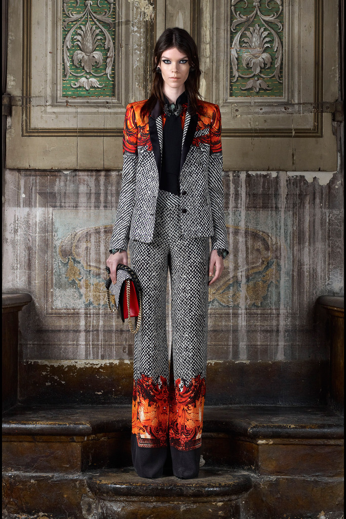 Roberto Cavalli 2013DDƬ