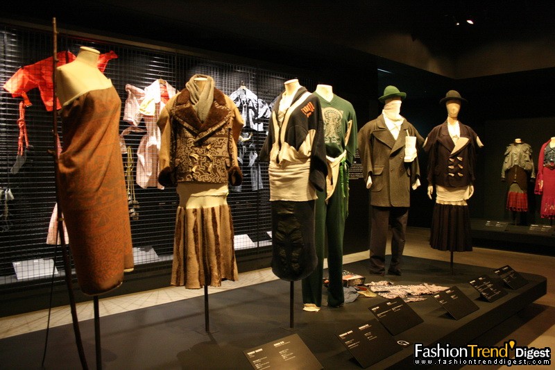 Vivienne Westwood世界巡回時裝展香港站 