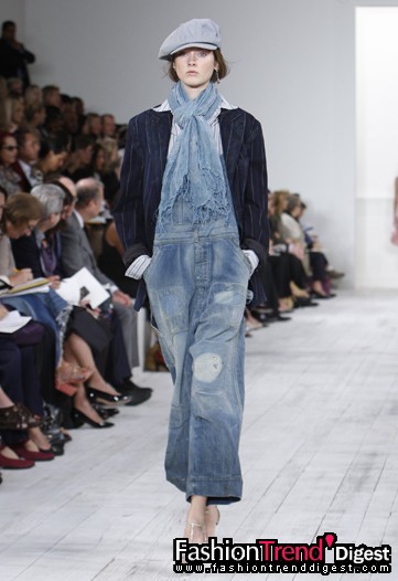 9月18日：最好的對經濟危機對時尚影響的闡述莫過于Ralph Lauren，破洞牛仔褲和褪淡的顏色。圖為Ralph Lauren的2010春夏成衣系列。 