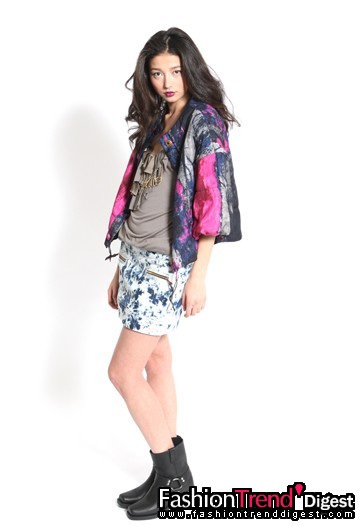 4月16日：Rachel Roy為Macy's設計低端服飾，該系列名為Rachel Rachel Roy，售價在$59到$299。圖為其中一款服飾。 