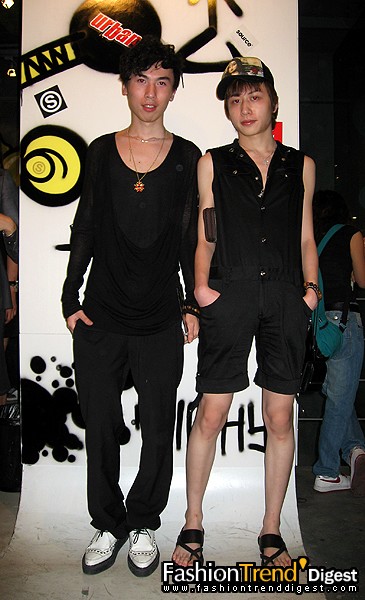 SOURCE ֮ sneaker pimps !