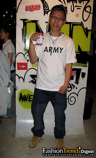 SOURCE ֮ sneaker pimps !