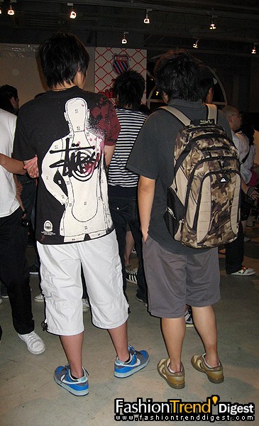 SOURCE ֮ sneaker pimps !