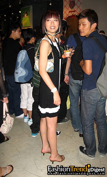 SOURCE ֮ sneaker pimps (dng)!