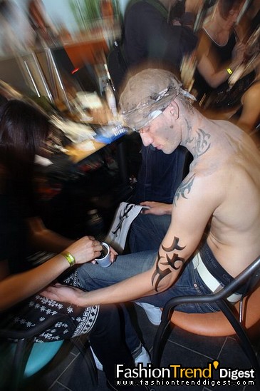 FTD-foto̽IJohn Galliano_ʿ