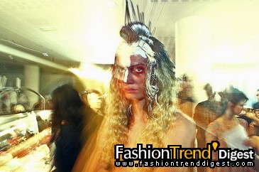 FTD-foto̽IJohn Galliano(chng)_(ti)(zhn)ʿ