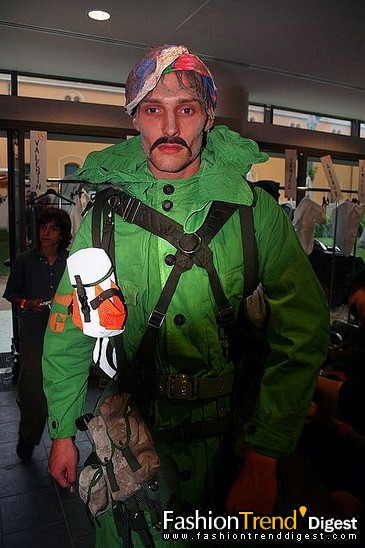 FTD-foto̽IJohn Galliano_(zhn)ʿ