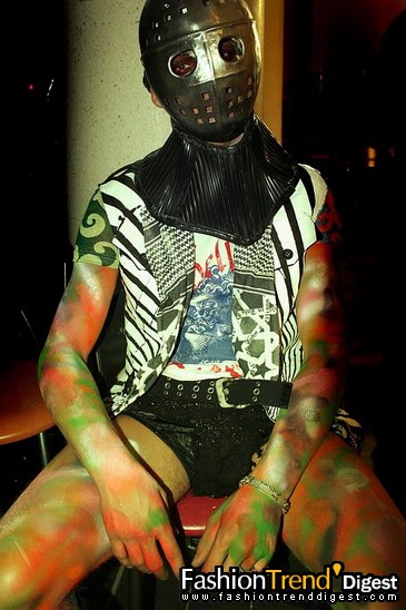 FTD-foto̽IJohn Galliano_(zhn)ʿ