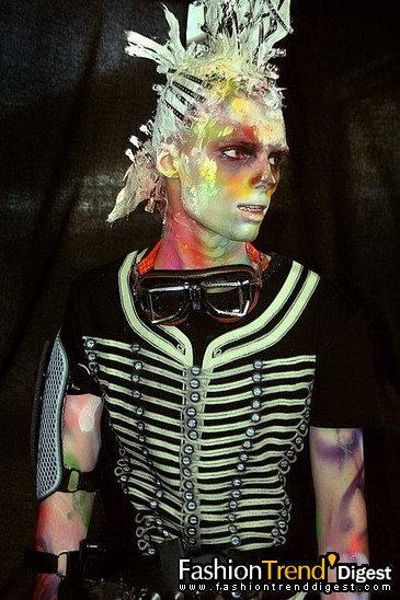 FTD-foto̽IJohn Galliano_ʿ
