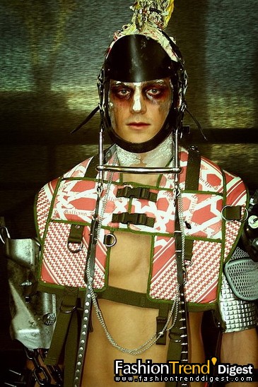 FTD-foto̽IJohn Galliano_ʿ
