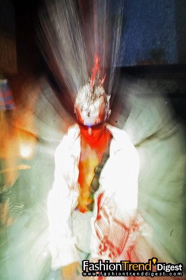 FTD-foto̽IJohn Galliano_(zhn)ʿ