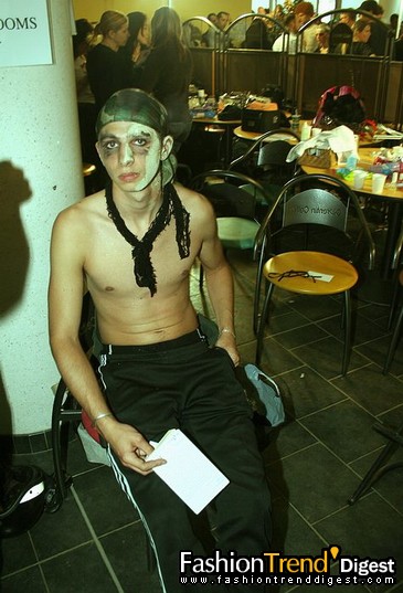 FTD-foto̽IJohn Galliano_ʿ