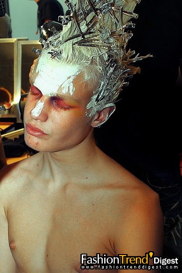 FTD-foto̽IJohn Galliano_ʿ