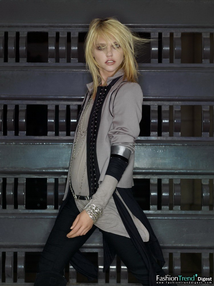ZARA 2008ﶬVDƬ
