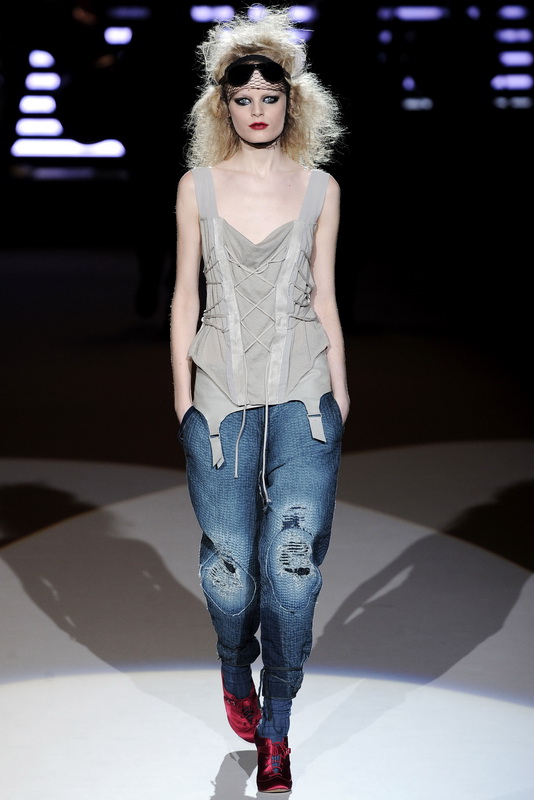 Diesel 09ﶬDƬ