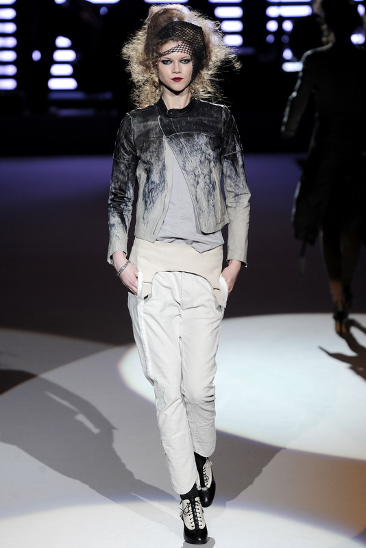 Diesel 09ﶬDƬ