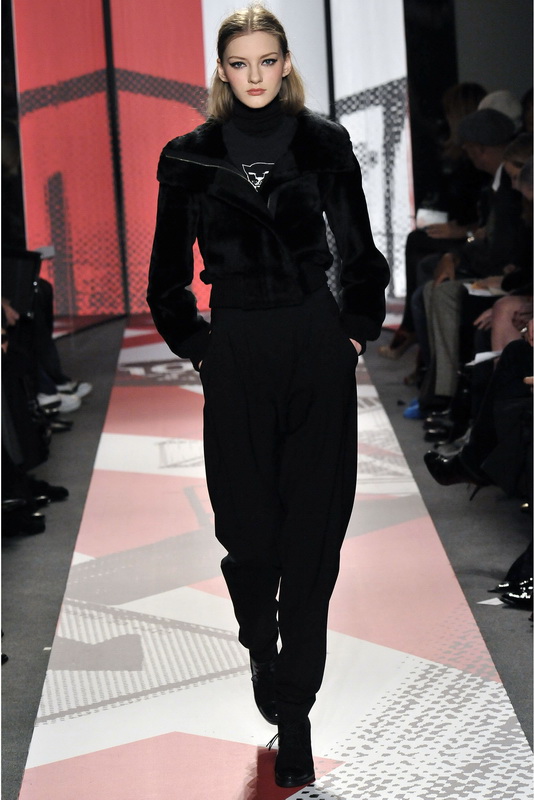 DKNY 09ﶬDƬ