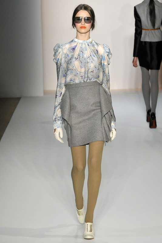 Karen Walker 09ﶬDƬ