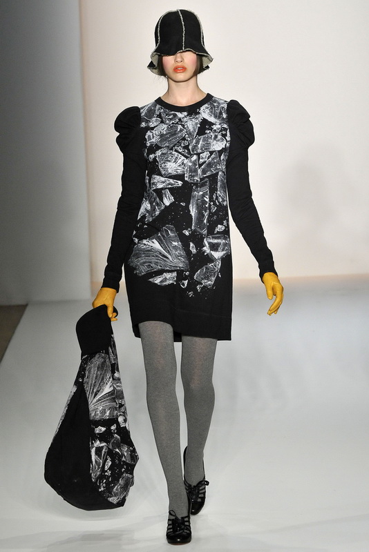 Karen Walker 09ﶬDƬ