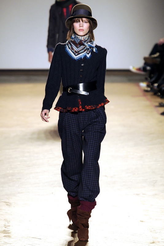 Marc by Marc Jacobs 09ﶬDƬ