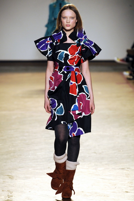 Marc by Marc Jacobs 09ﶬDƬ