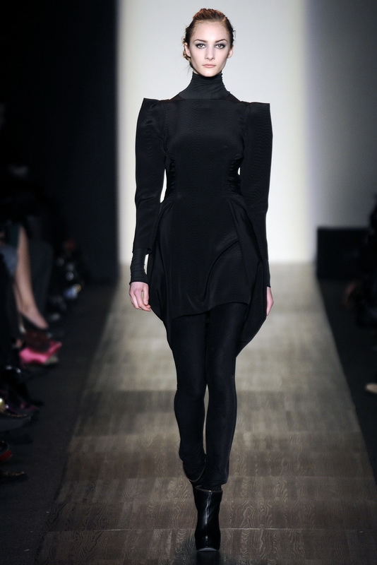 Max Azria Collection 09ﶬDƬ