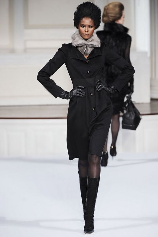 Oscar De La Renta 09ﶬDƬ