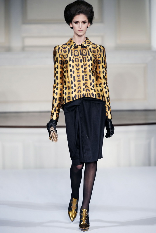 Oscar De La Renta 09ﶬDƬ