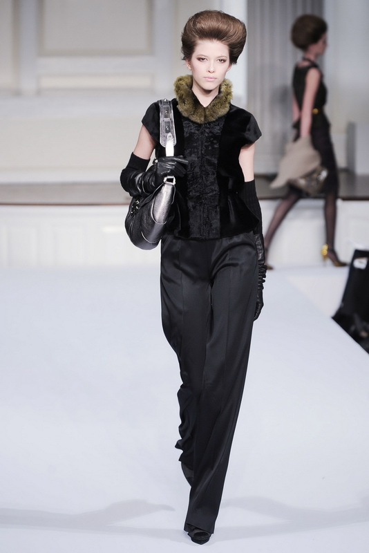 Oscar De La Renta 09ﶬDƬ