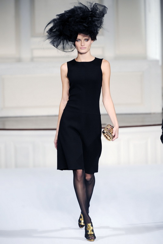 Oscar De La Renta 09ﶬDƬ
