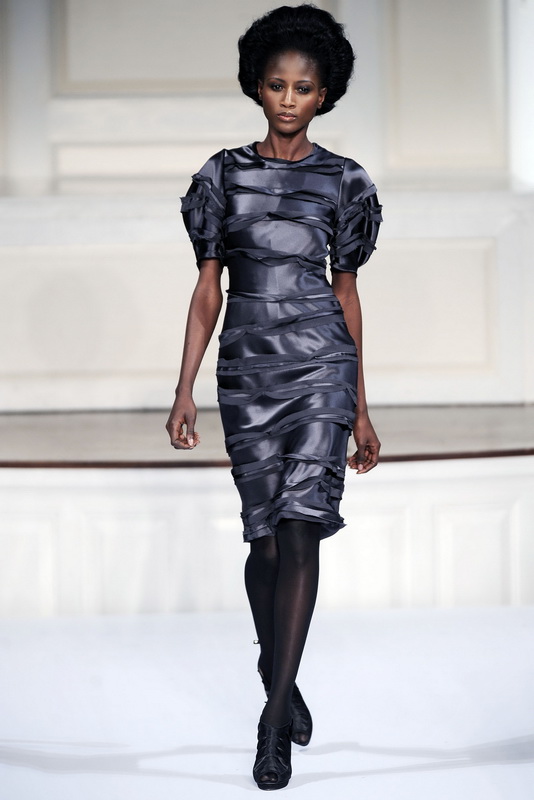 Oscar De La Renta 09ﶬDƬ