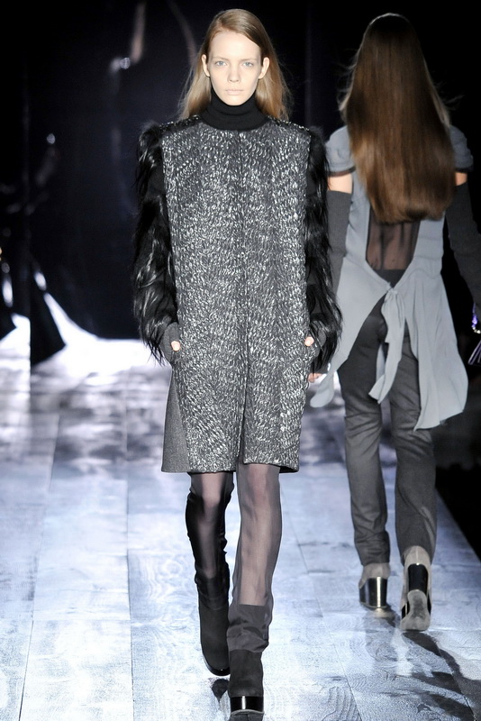 Philosophy Di Alberta Ferretti 09ﶬDƬ