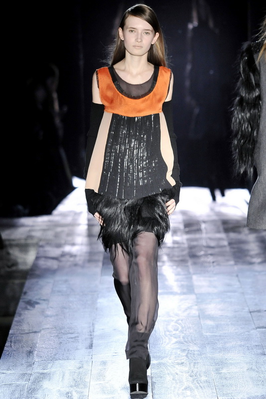 Philosophy Di Alberta Ferretti 09ﶬDƬ