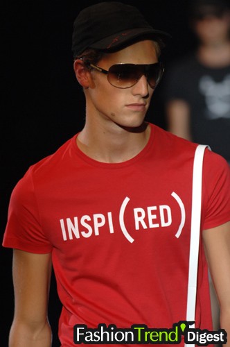 Emporio armani red 07ĸDƬ