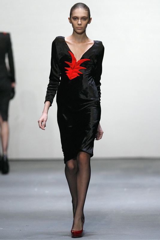 Danielle Scutt 09秋冬