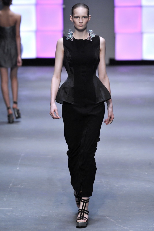 Marios Schwab 09秋冬