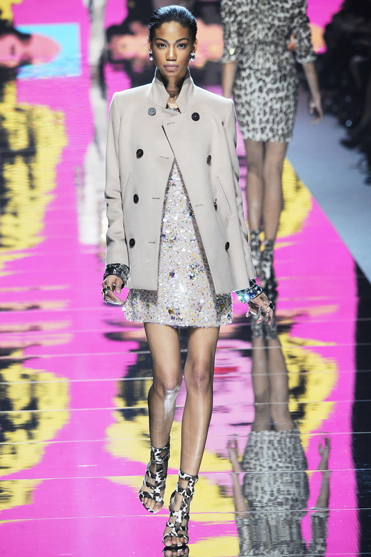 Blumarine 09ﶬDƬ