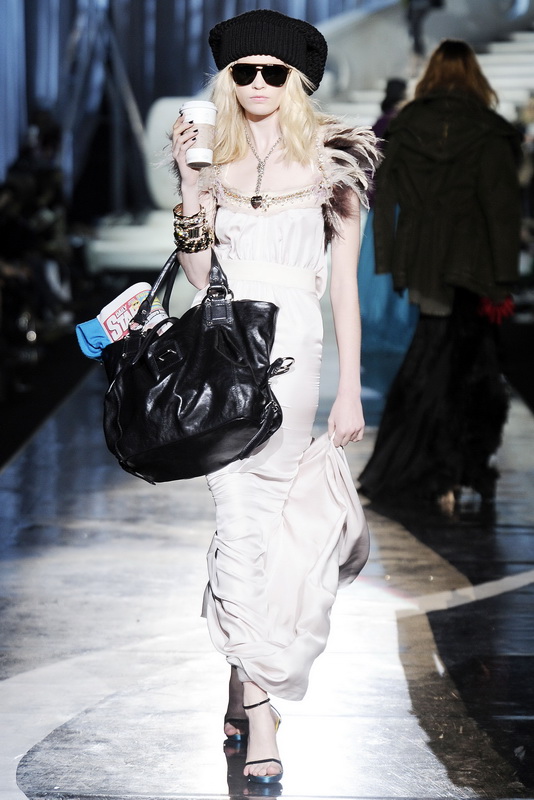 Dsquared 2 09ﶬDƬ
