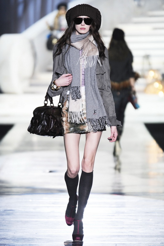 Dsquared 2 09ﶬDƬ